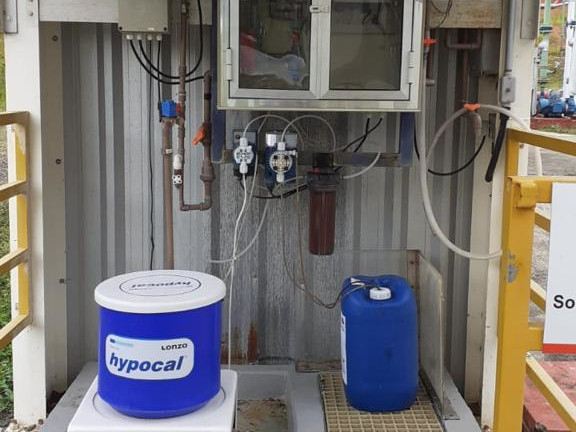 agua-com-contaminacao-microbiologica